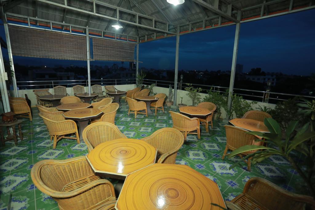 Golden Dream Hotel Mandalaj Zewnętrze zdjęcie